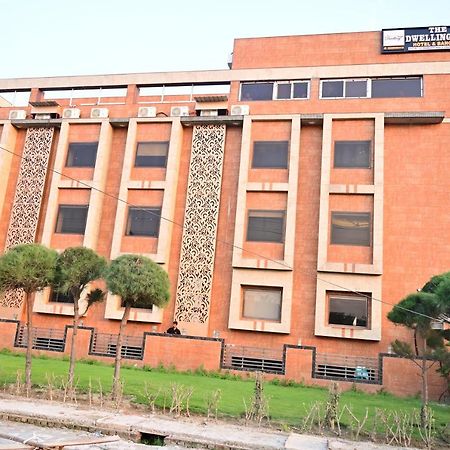 The Dwelling Inn Greater Noida Eksteriør bilde